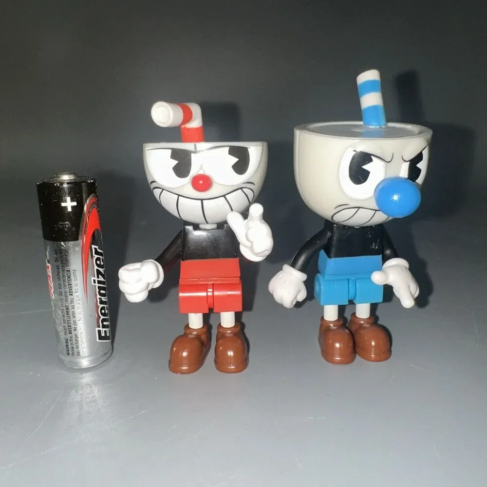 McFarlane Toys Cuphead/Mugman Buildable Figure from Chaotic Casino Construction